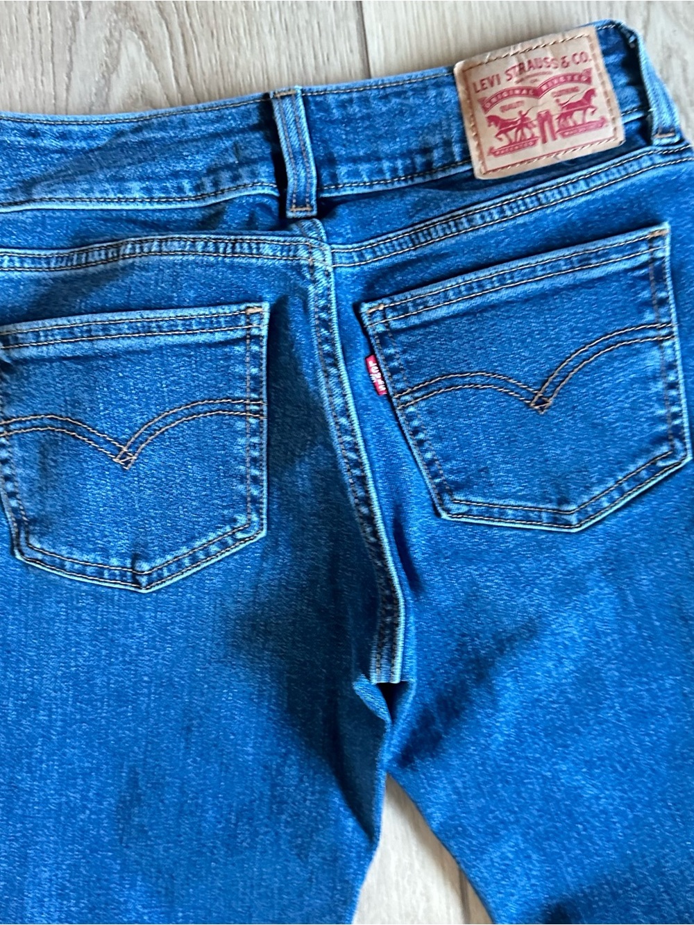 Levi’s super low flare size 25 - Picture 2 of 4